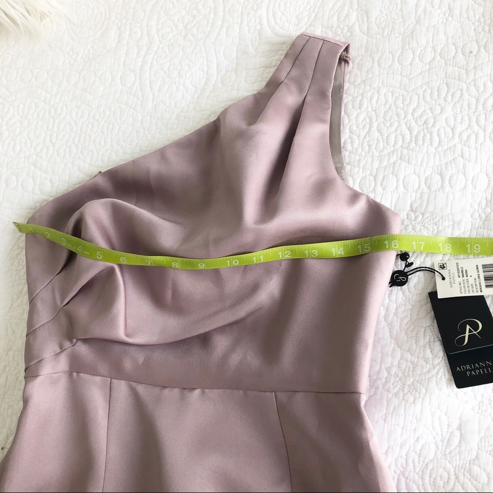 ADRIANNA PAPELL
ONE-SHOULDER RUFFLED EVENING DRESS - Picture 4 of 10